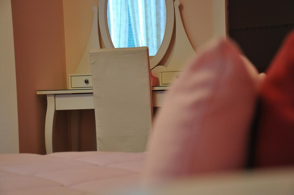 B&B Dimora Paolina Baschi Экстерьер фото
